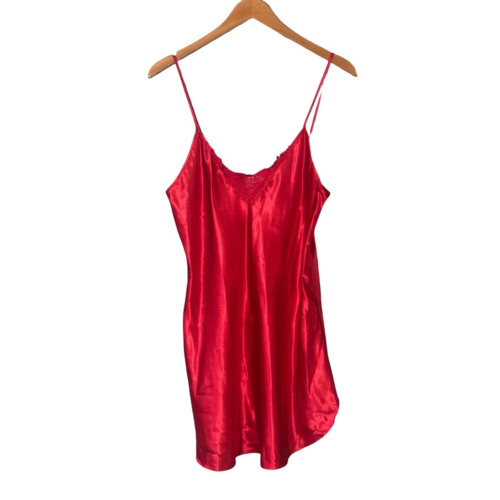 Secret Treasures Red Satin Lace‎ Trim Chemise Nightgown Size Medium